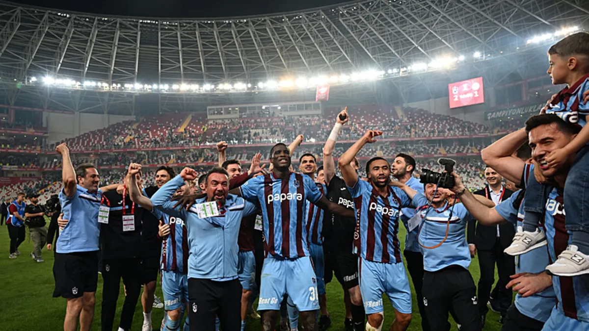 Trabzonspor Wins 10th Türkiye Cup Under Fatih Tekke