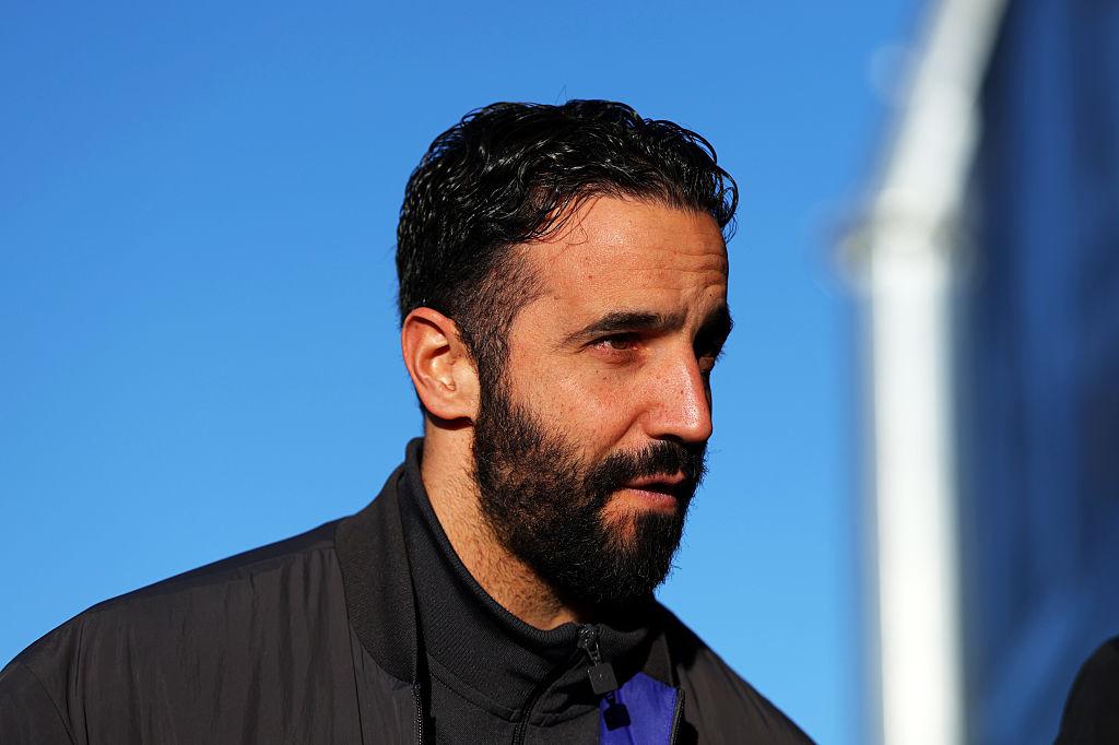 Amorim Set to Replace Mourinho at Benfica