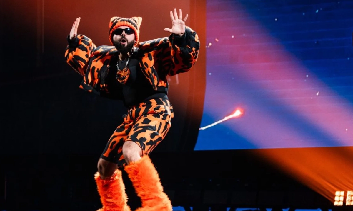 Akylas to Perform in Eurovision Semi-Final with Dynamic Stage Setup (video)