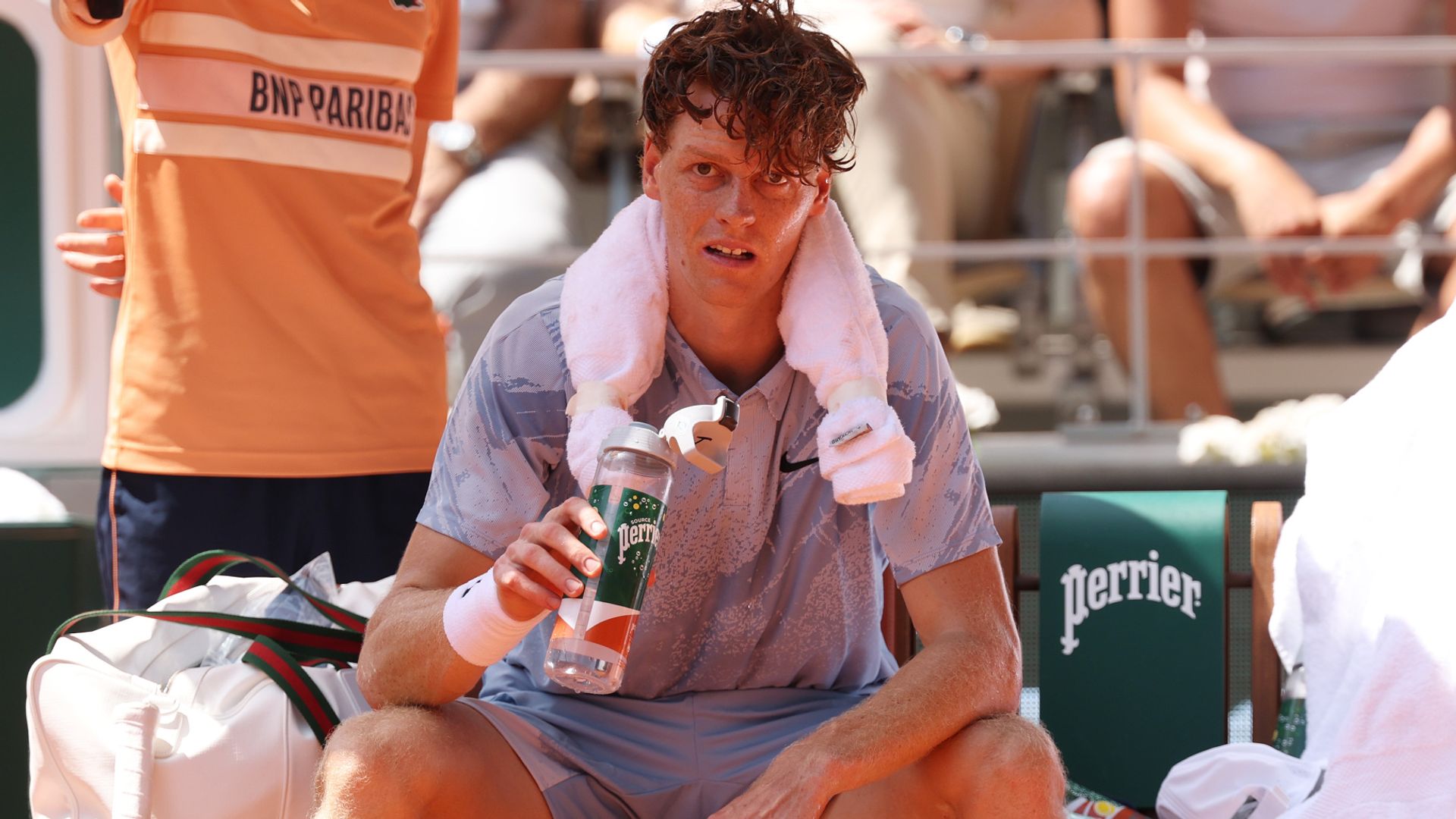 Sinner Collapses: Cerundolo Stuns World No 1 at Roland Garros