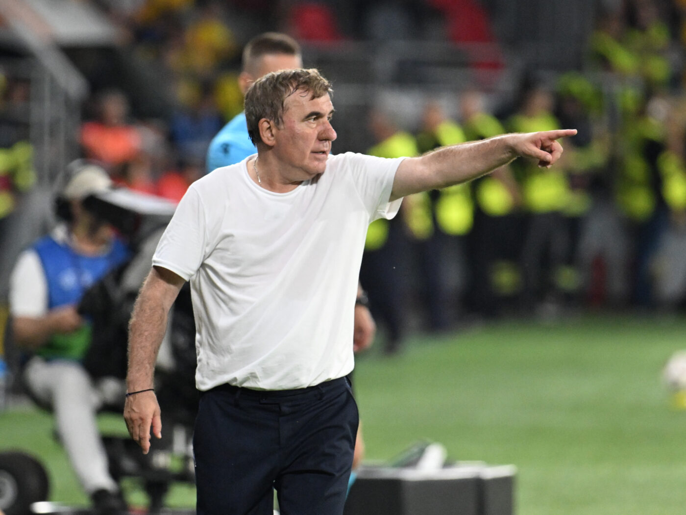 Hagi's Shock Advice: Coman Must Leave Al-Gharafa!