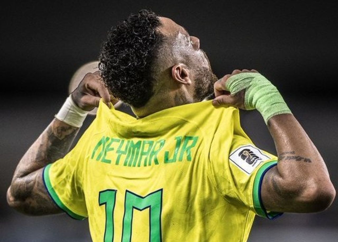 Neymar's Injury Raises Concerns Before World Cup
