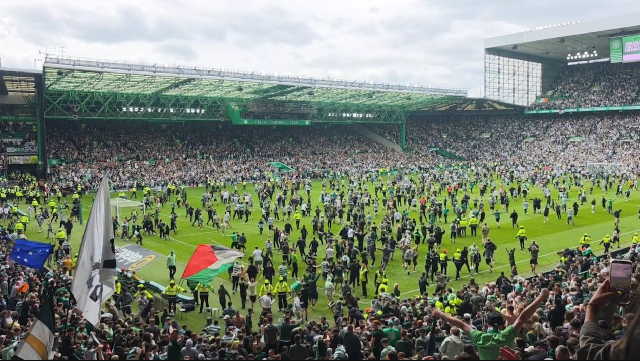 Fans Rushing Onto Field Threatens Celtic's Championship