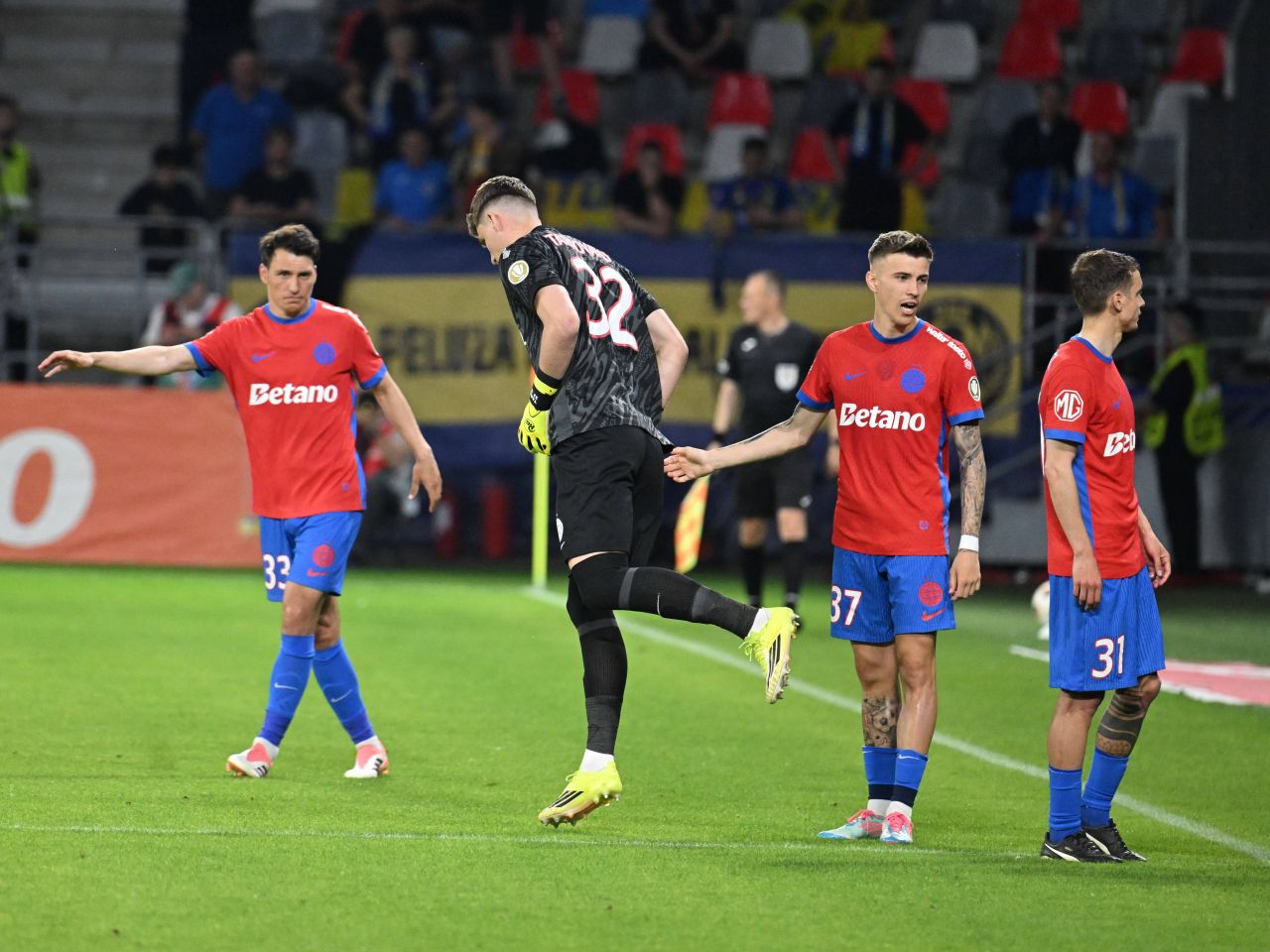 FCSB Star Fails Premier League Scout Test: "Let's Go!"