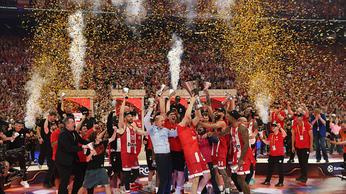 Olympiacos Clinches 4th EuroLeague Title, Beats Real Madrid 92-85