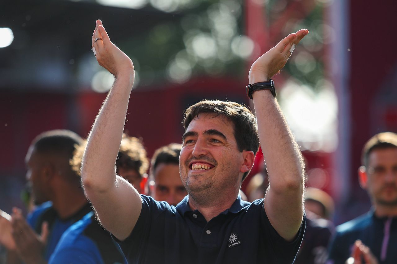 Liverpool's New Boss Iraola Faces First Test: Chiesa Ready to Leave