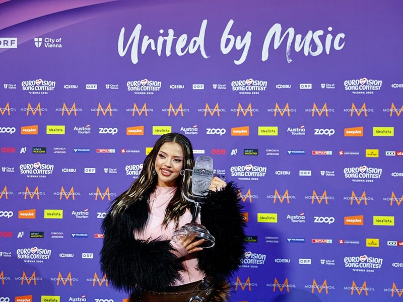Bulgarian Artists Congratulate Dara on Eurovision Win