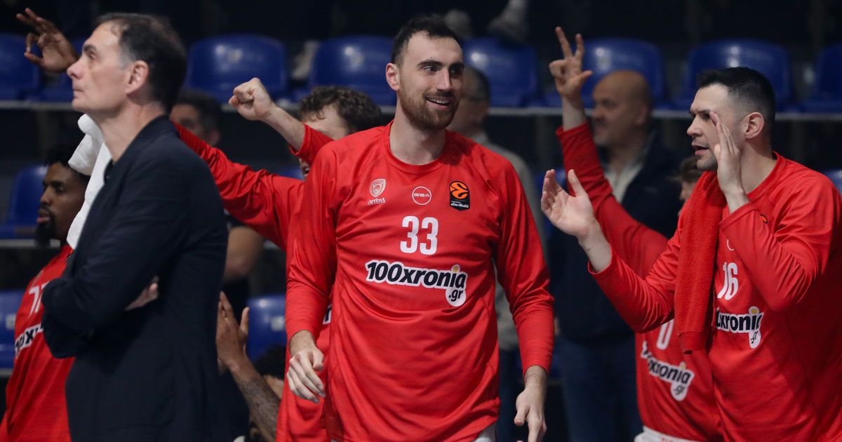Olimpiakos vs Fenerbahce: Red-Whites Battle European Champions in Final Four Euroleague
