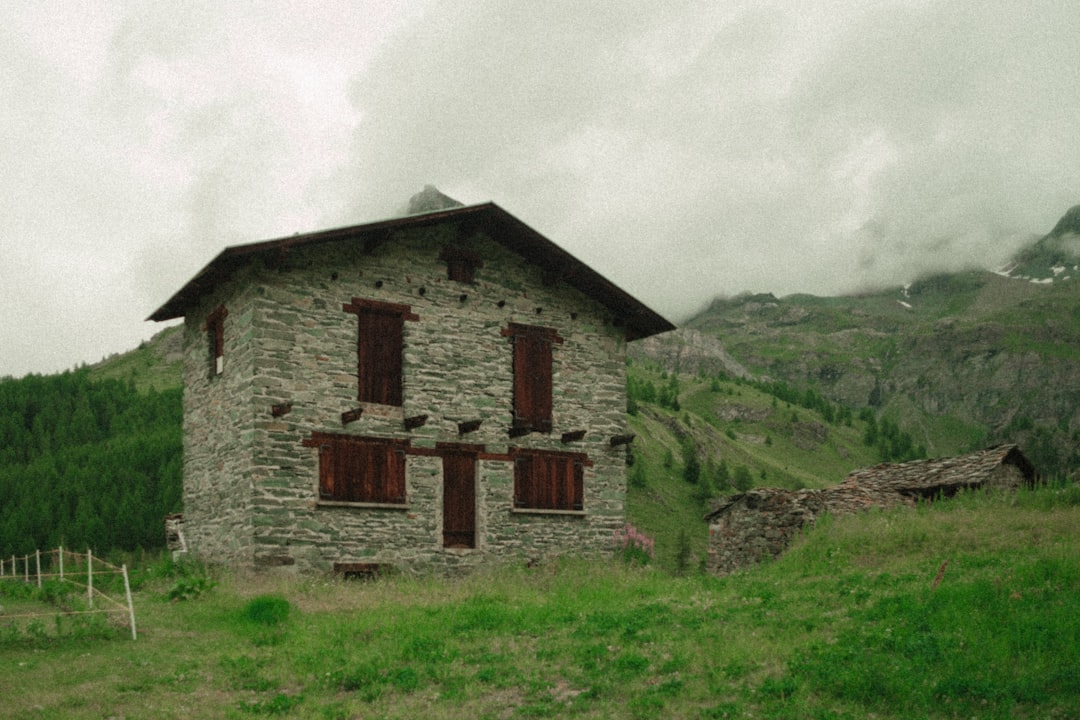 Gjirokastër: Living Inside the Ottoman Stone Labyrinth