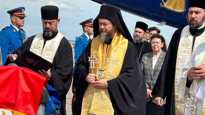 Greek Relics from Mount Athos Arrive in Belgrade for Saint Sava Exhibition