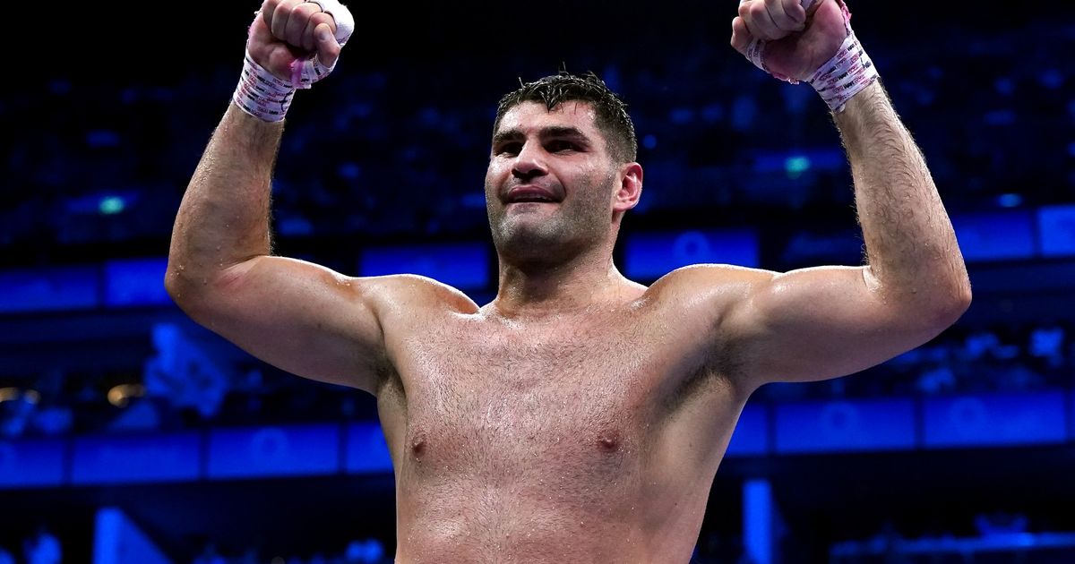 Hrgović Dominates British Rival in Spectacular Boxing Show