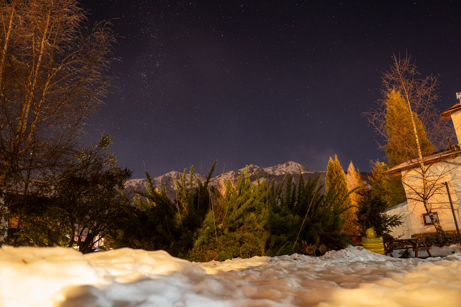 Bar Sargan Mokra Gora terrace mountain view night
