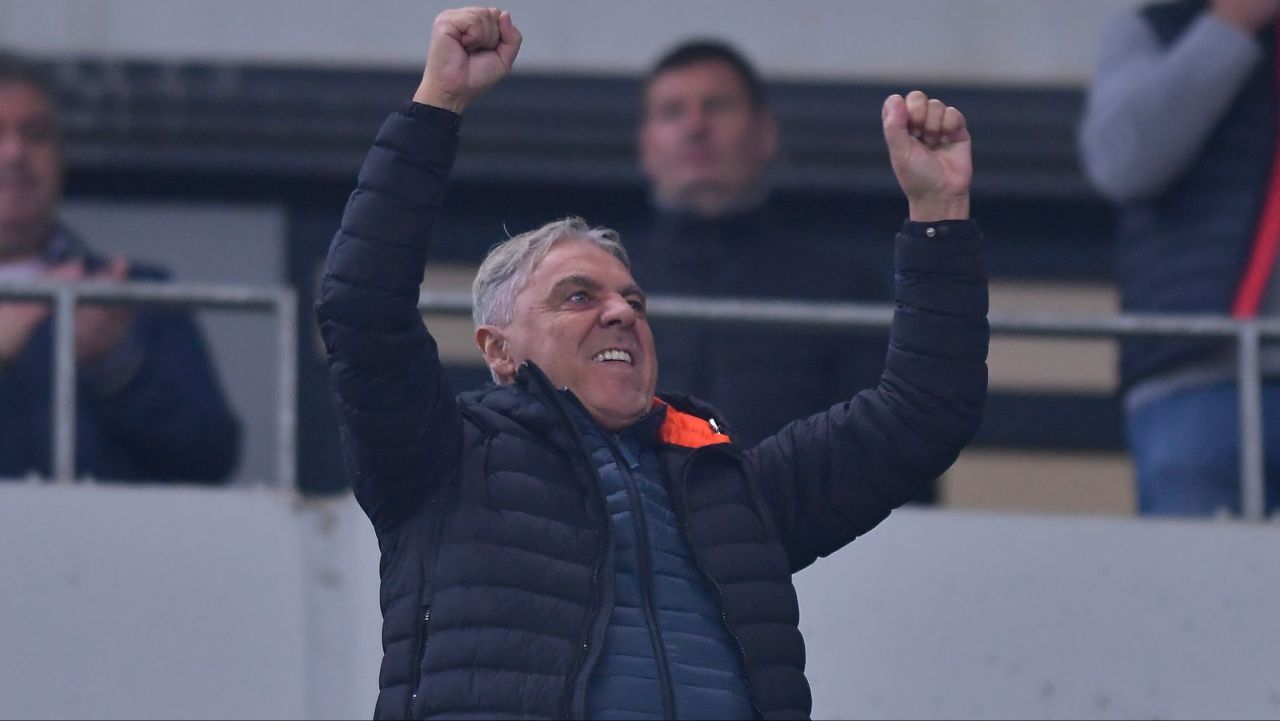 Sorin Cârțu Draws Parallels to Beckenbauer Post-Craiova Title Win