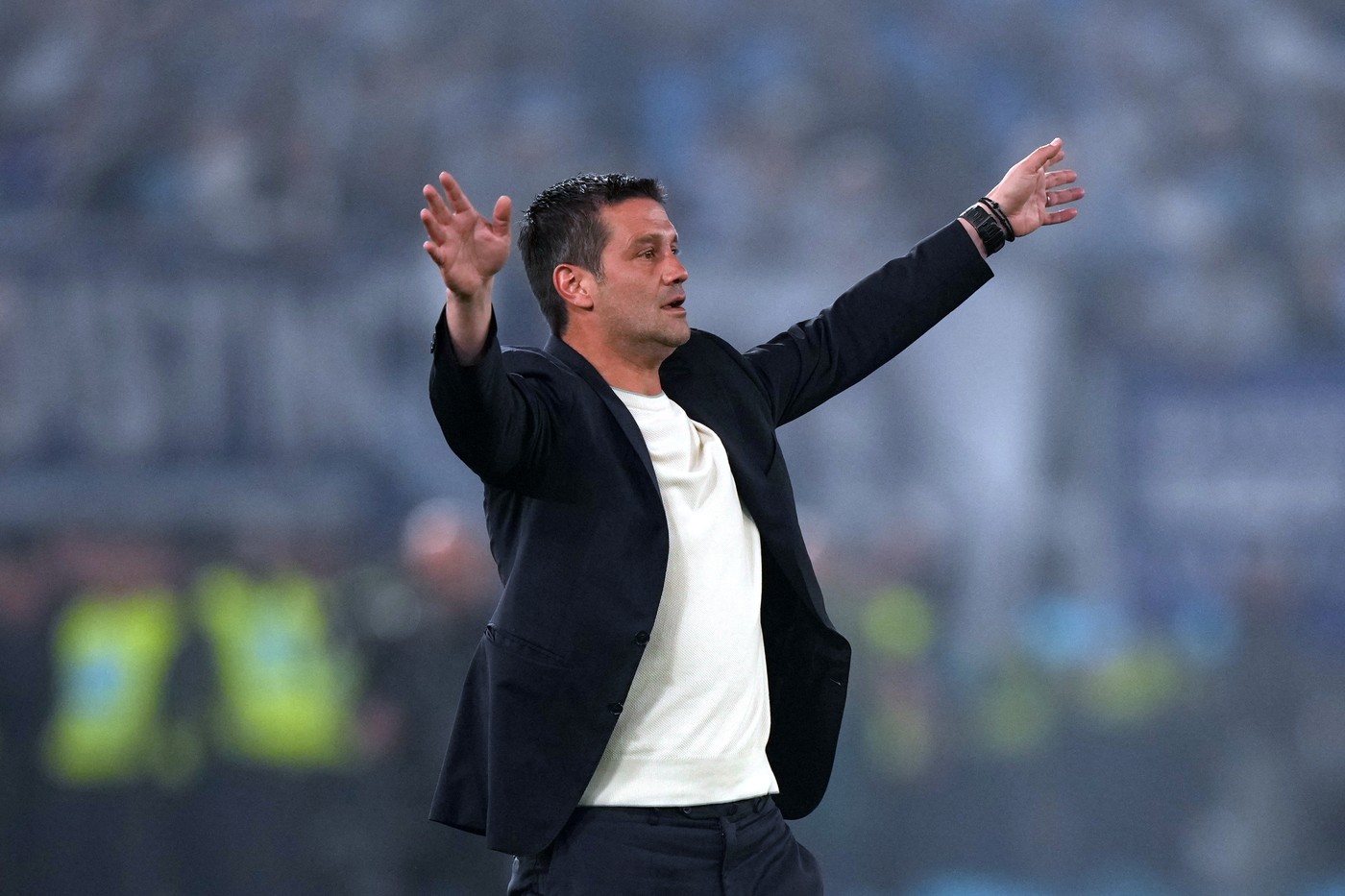 Chivu Targets Midfielder from AS Roma for Inter Milan