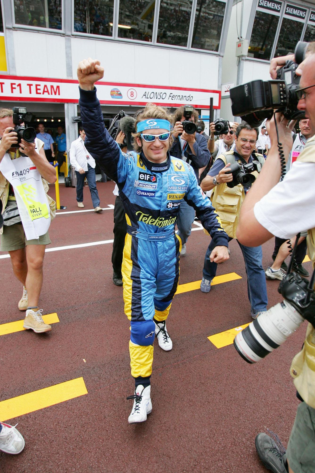 Antonelli Ends 22-Year Italian Drought on Monaco Pole