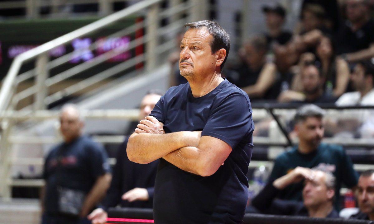 Ataman Fires Warning Shot at Olympiacos Before GBL Finals