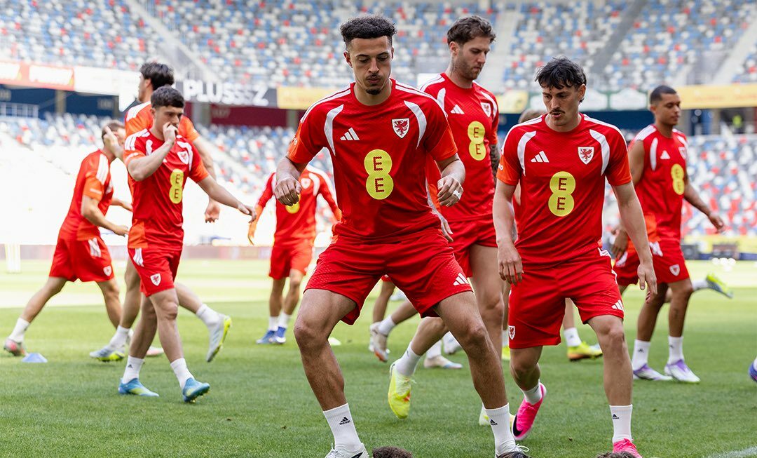 Romania vs Wales: Hagi’s Return and a Historic Rivalry