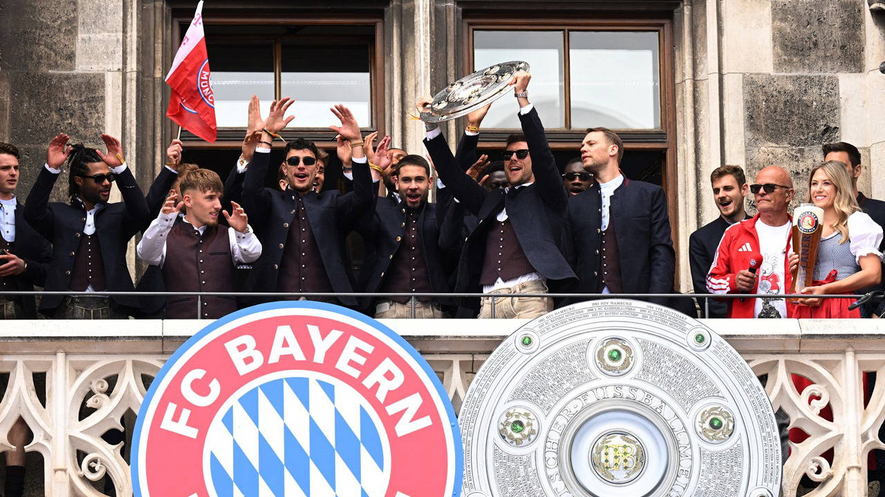 Munich Rivals Stage Prank at Bayern Munich's Championship Celebration