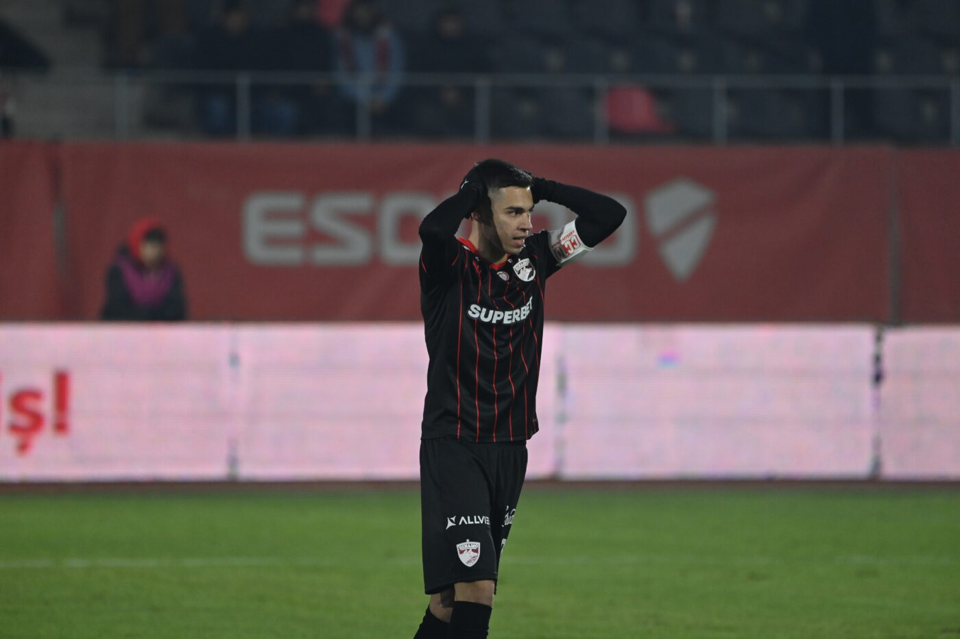 Cîrjan’s Double Surgery: Dinamo Captain’s Road Back