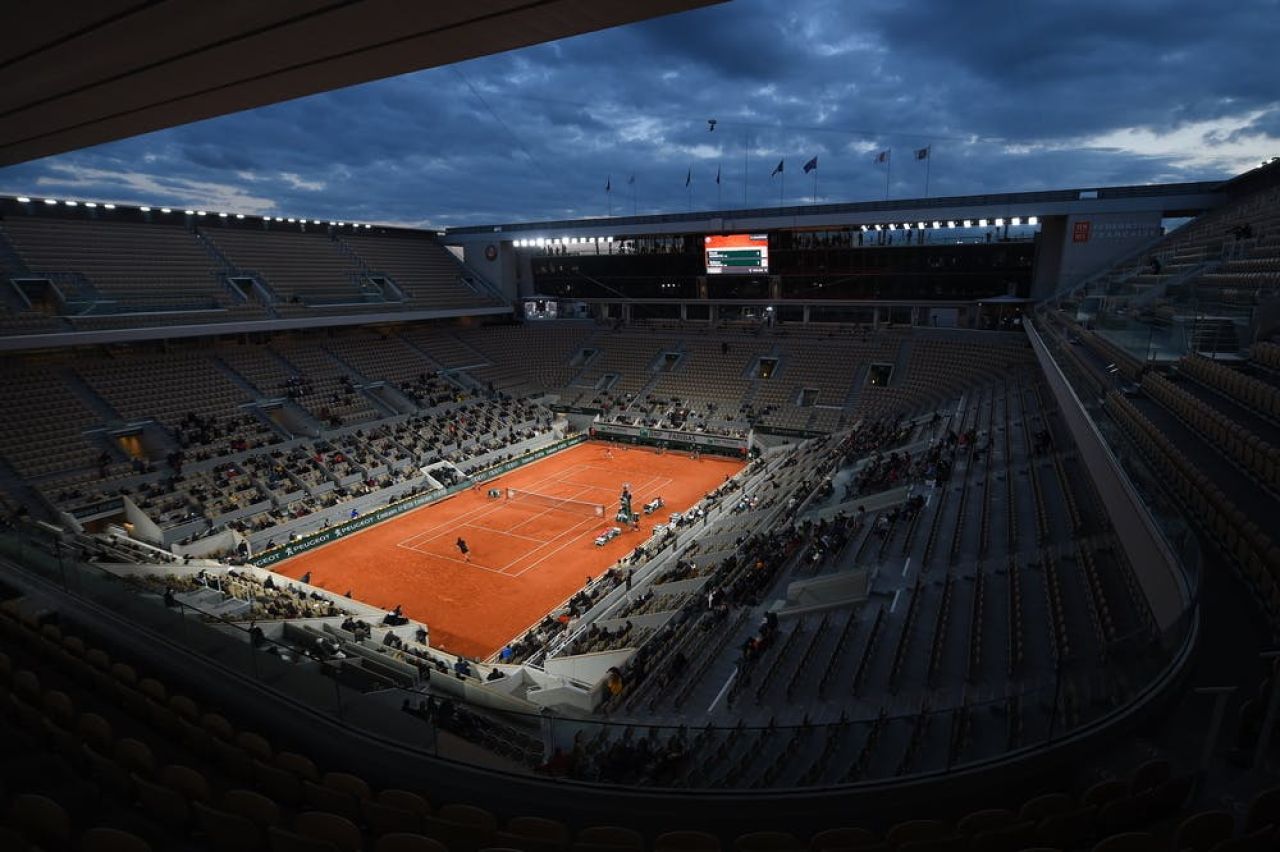 Gauff’s Scare: Champ Hits Traffic, Races to Roland Garros