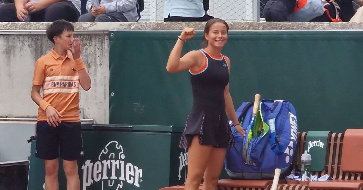 Cvetković Crushes 11th Seed to Reach Roland Garros Junior Semis!