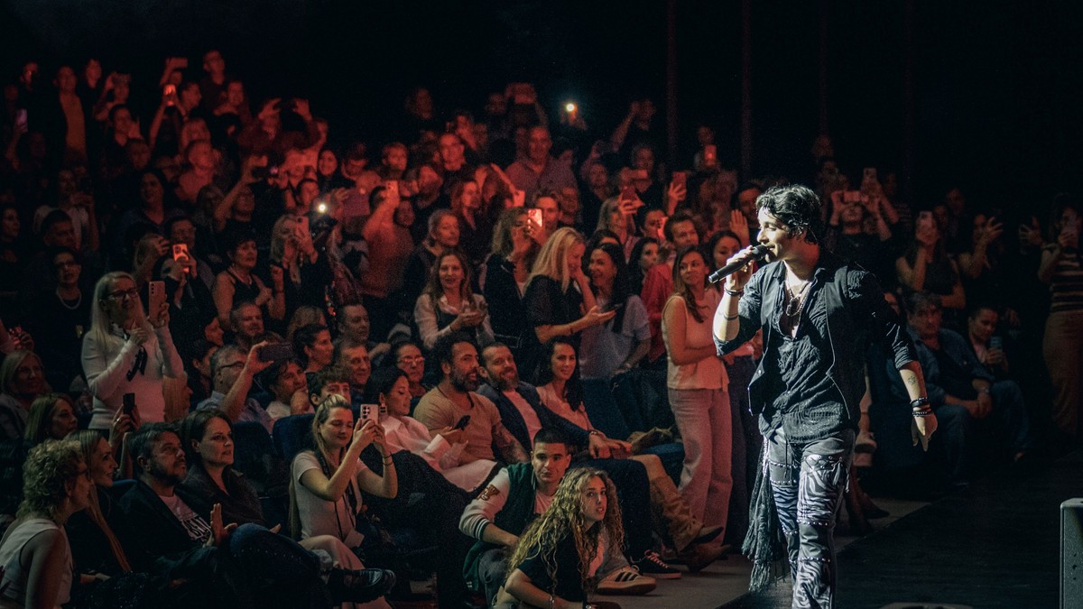 Parni Valjak Celebrates 50 Years of Love with Belgrade Audience