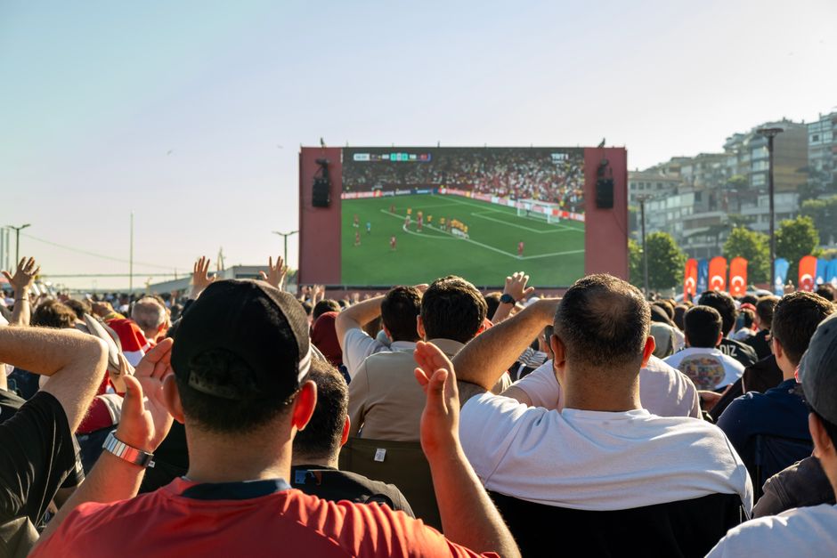 BNT 1 studio broadcast football match graphics
