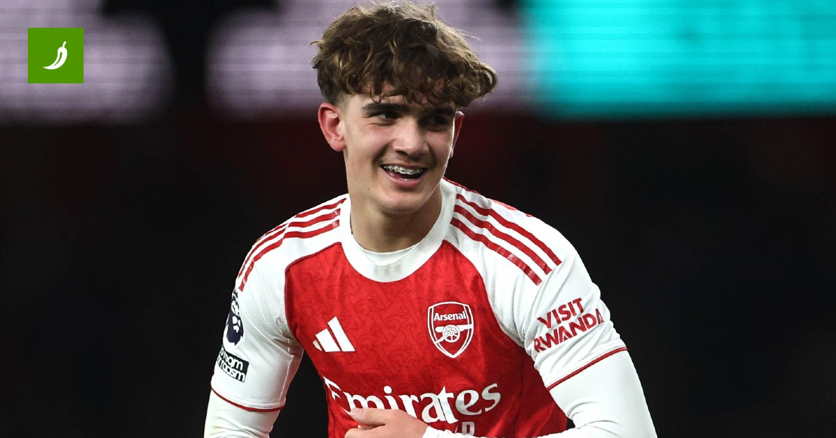 Young Arsenal Star Returns to School After Premier League Title Glory