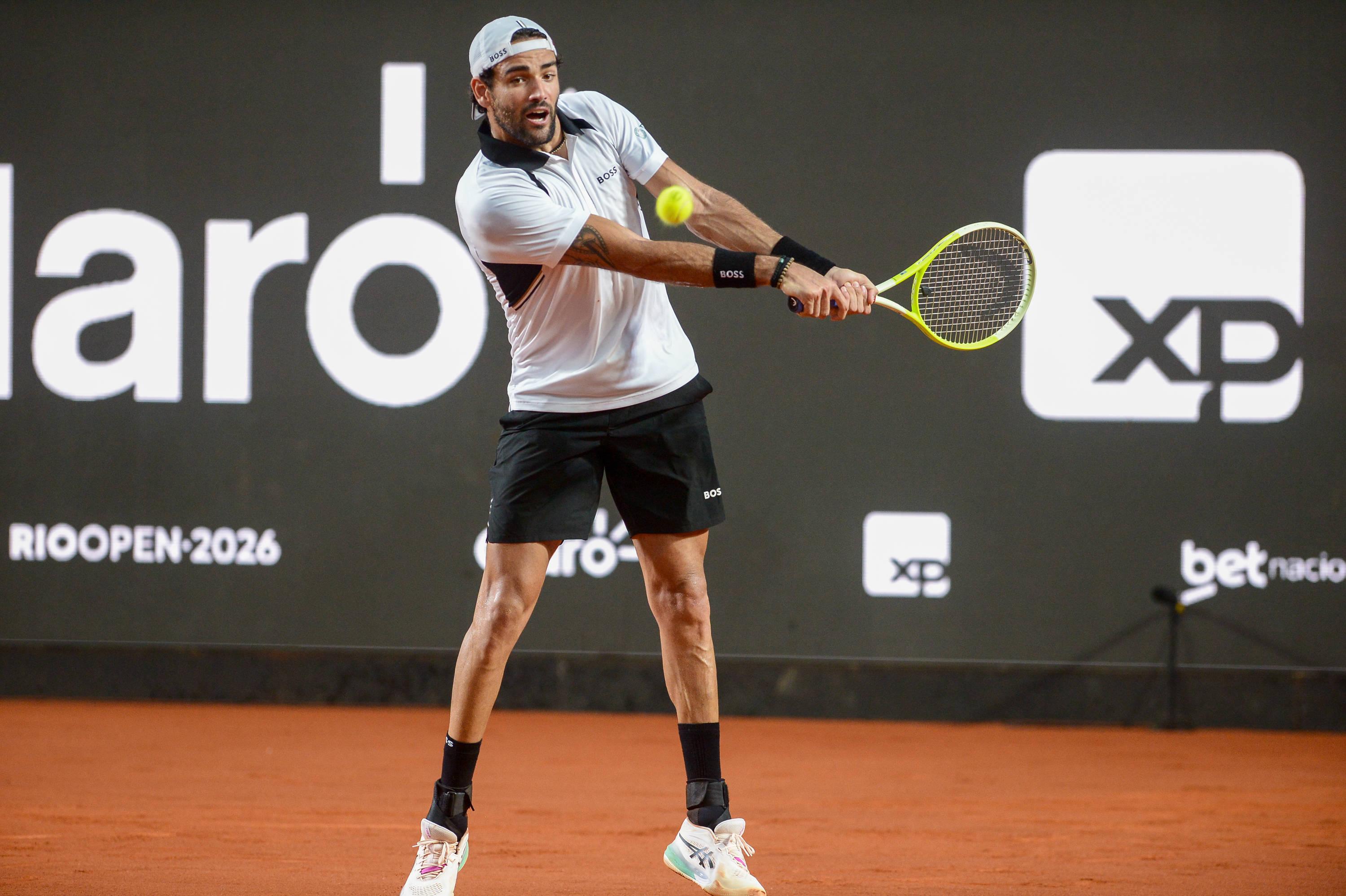 Berrettini's Epic 5-Set War & Cobolli's Clean Sweep at Roland Garos