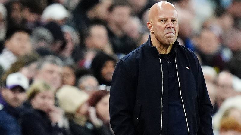 Slot Snubs Fulham, Eyes Dutch Throne