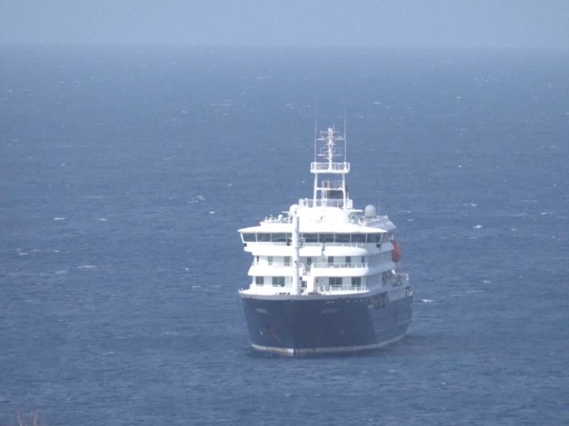Greek Citizen Among Cruise Ship 'Hondius' Passengers Hit by Norovirus Outbreak