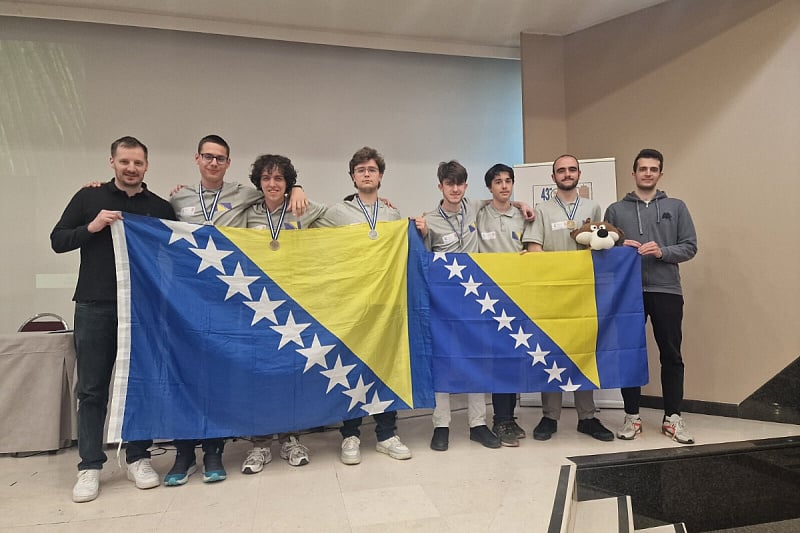 BiH Mathematicians Triumph at Balkan Olympiad with Two Gold and Three Silver Medals