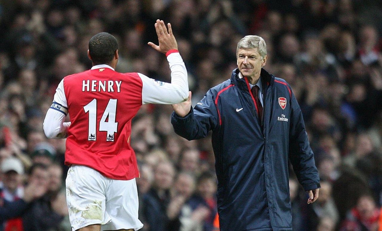 Arsenal Claims Premier League Title After 22 Years