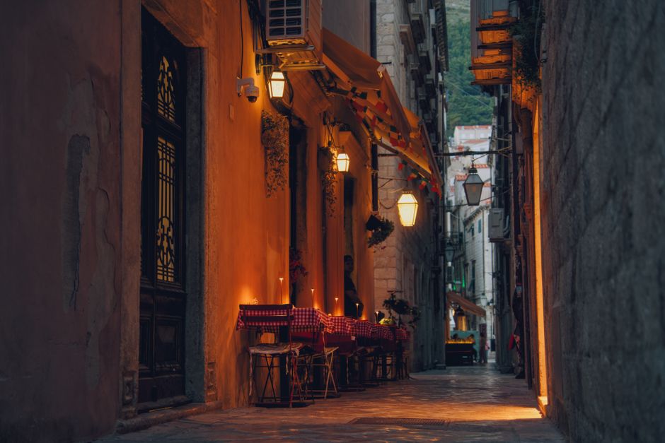 Zabljak Montenegro Patrijarha Pavla street restaurants evening