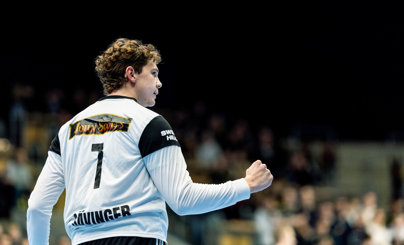 Dinamo Secures Goalkeeper Oscar Savinger from Sweden for Upcoming Season