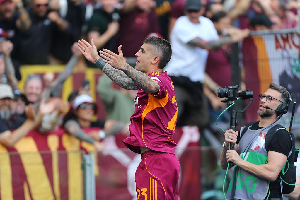 Manчинi's Double Propels Roma Closer to Champions League