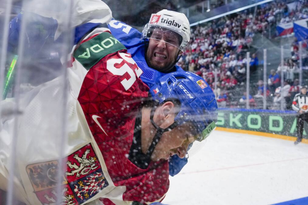 Slovenian Hockey Team Stuns Czech Republic in World Championship
