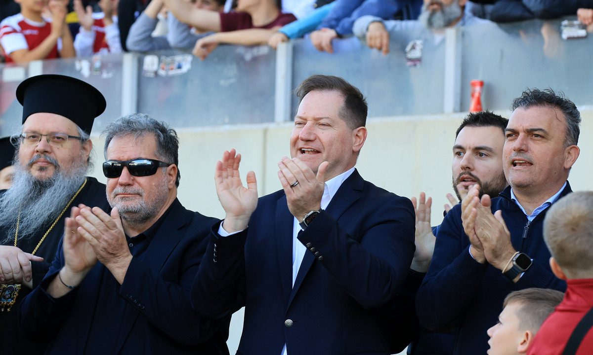 AEL Novibet Auction: Davelis Exits Amid Super League 2 Relegation