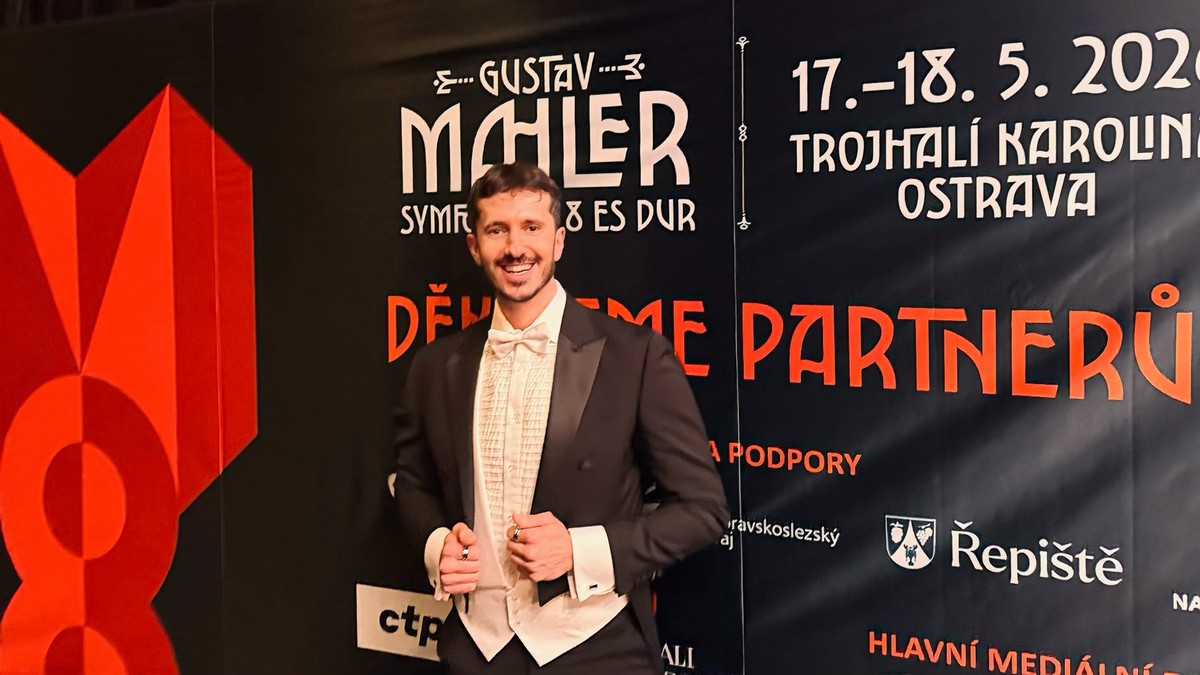 Renowned Opera Singer Ljuban Živanović Performs in Czech Republic