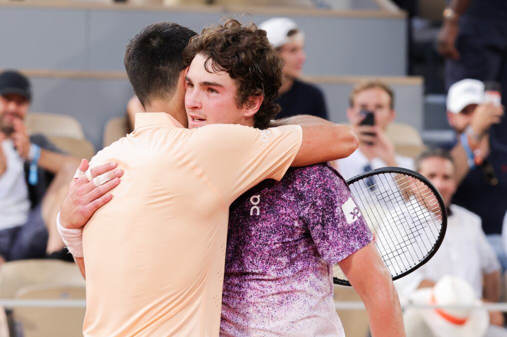 Fonseka Shocks Djokovic, Brazilian Press Goes Wild