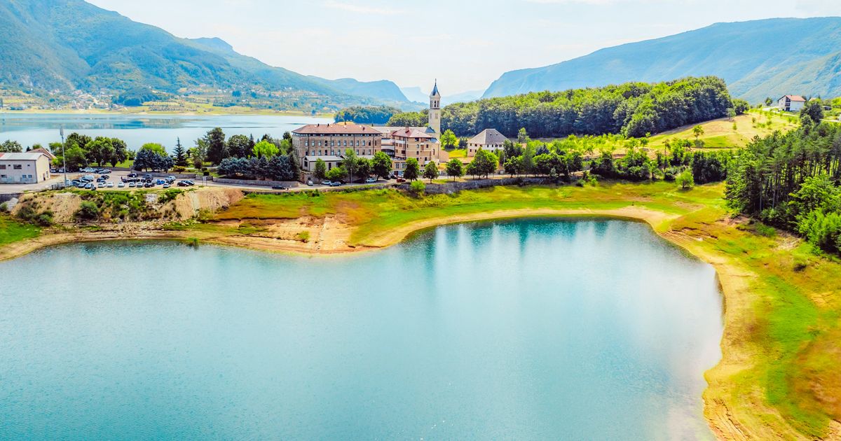 Ramsko Lake: The Submerged Villages and History Beneath Bosnia’s Crystal Waters