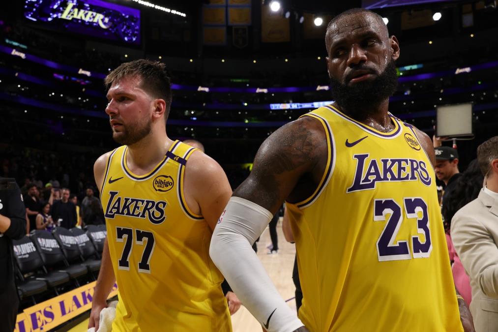 James vs Lakers: The Contract War That Shook the NBA
