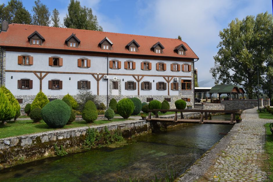 Peć town street view guesthouses