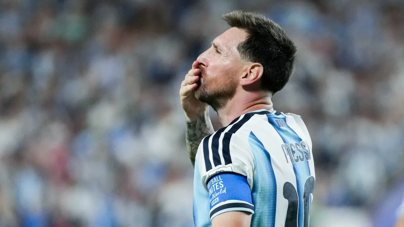 Messi Silences Rumors: Father Jorge Under Care, 3-0 Win in Kansas City