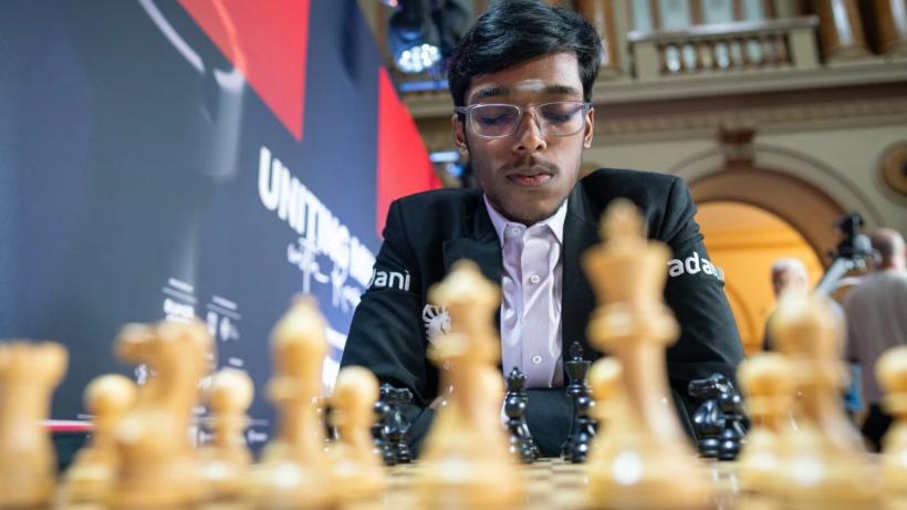 World's Top Chess Players Compete in Bucharest's Grand Chess Tour