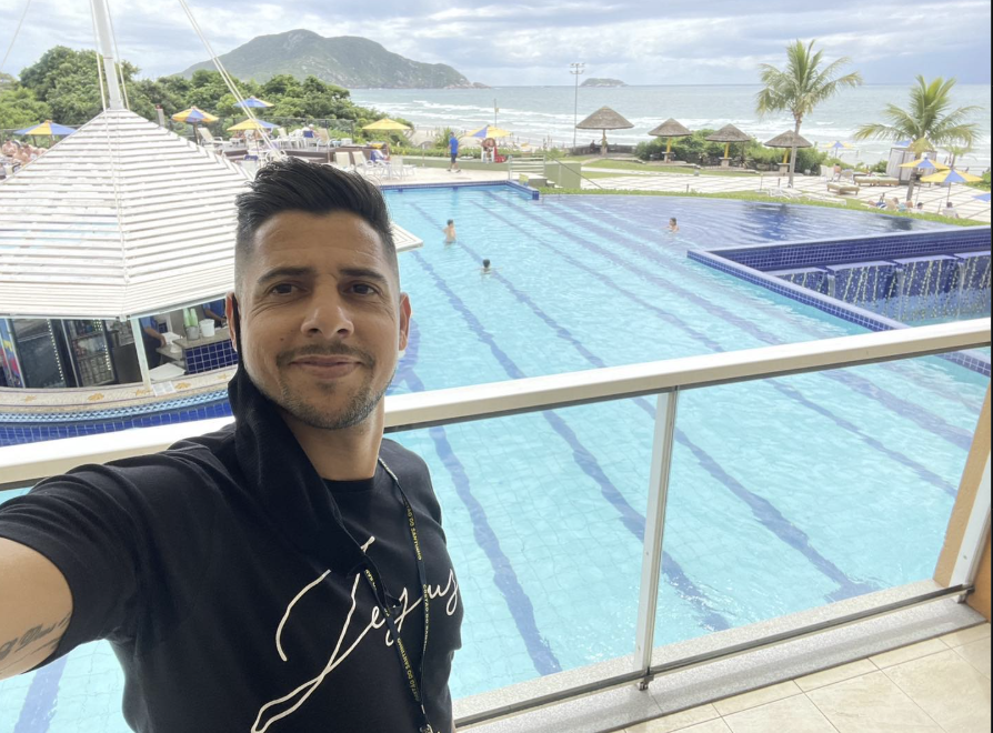 Brazilian Ex-Player Cicinho Shares His Struggle with Alcoholism