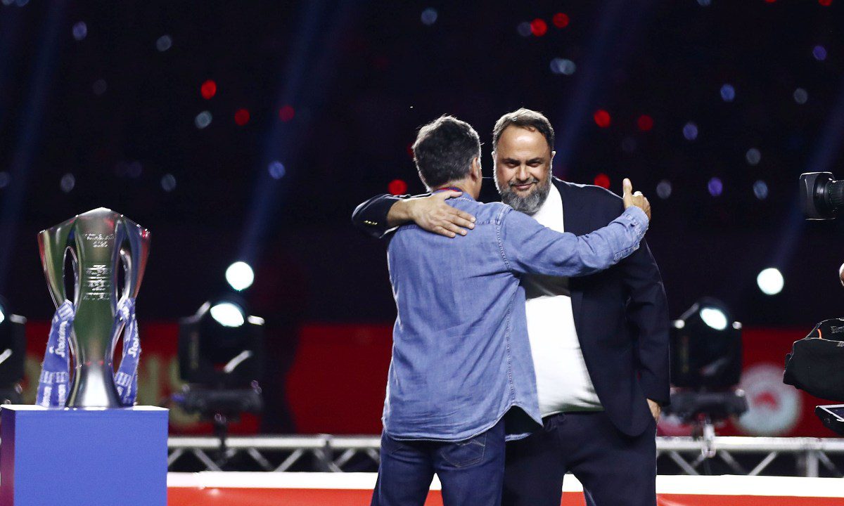 Olympiacos: Marinakis Supports Mendilibar as Roster Decisions Loom